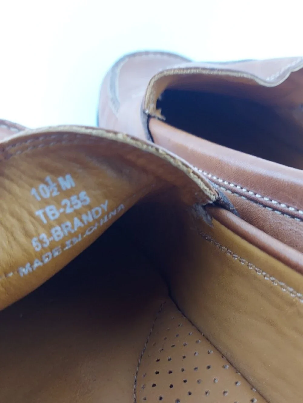 Tommy Bahama Men's Tan Leather Penny Loafers Size 10.5 M